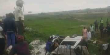 Three Women Killed, 10 Injured as Vehicle Plunges From Lagos-Ibadan Expressway Bridge