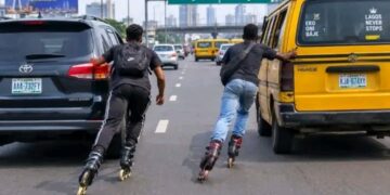 LASTMA warns children, youths against skating on Lagos highways