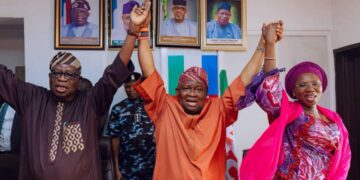 2027: YAYI Urges Ogun APC Members to Embrace Unity, Internal Democracy, Donates 30-Seater Bus