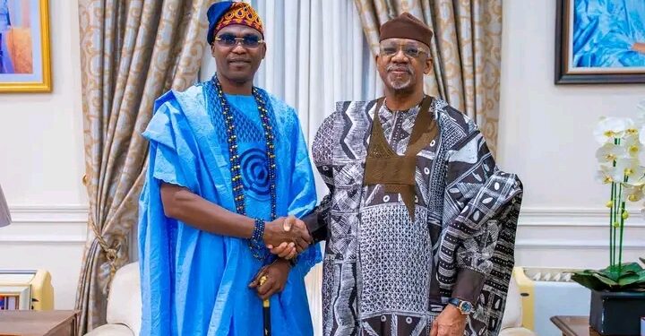 Prince Taiwo, Akinyemi Emerge New Alaperu, Awujako in Ogun
