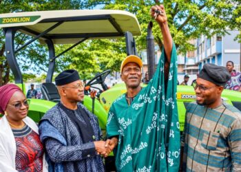 Ogun Govt Distributes Tractors, Phones, Farm Inputs to 10,000 Farmers
